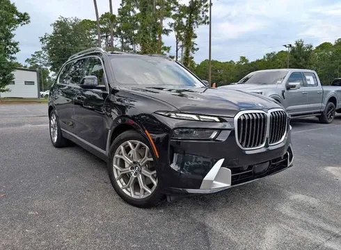 2023 BMW X7 xDrive40i Sport Utility 4D