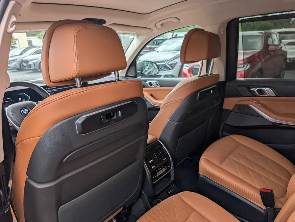 2023 BMW G07 X7 - Image 16 of 20