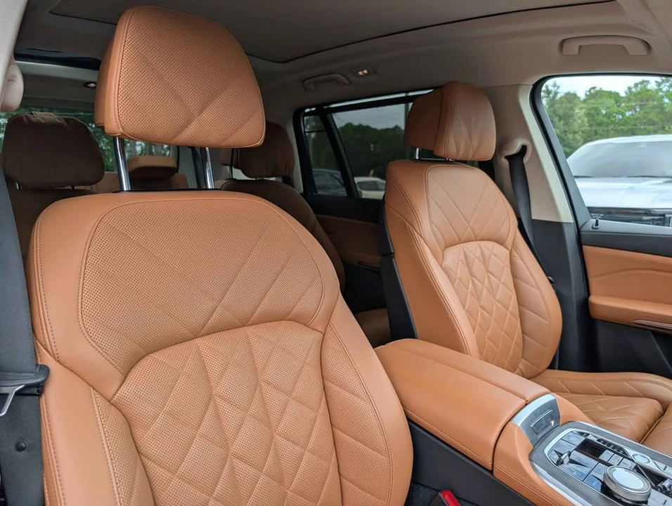 2023 BMW G07 X7 - Image 11 of 20
