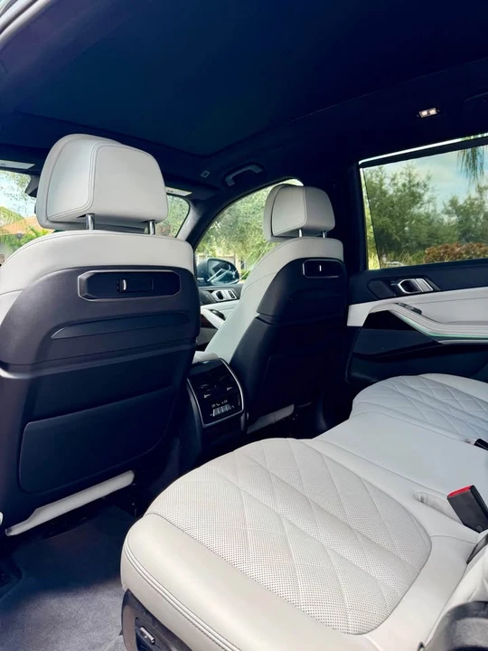 2023 BMW G07 X7 - Image 11 of 18