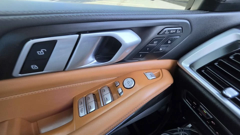 2023 BMW G07 X7 - Image 12 of 16