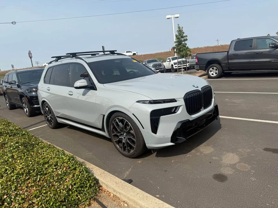 2023 BMW G07 X7 - Image 4 of 4