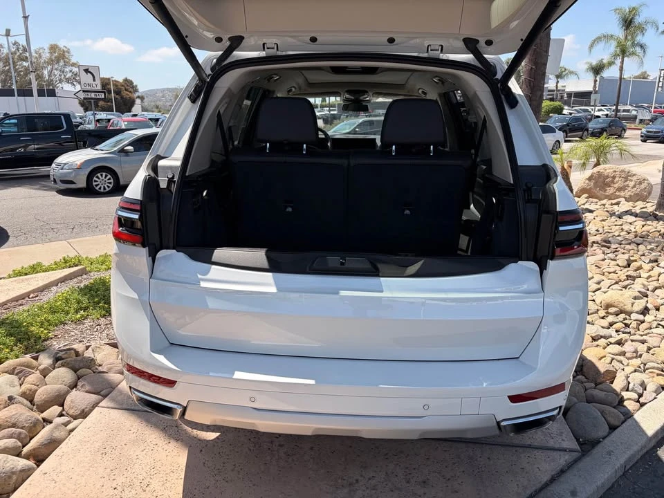 2023 BMW G07 X7 - Image 12 of 15