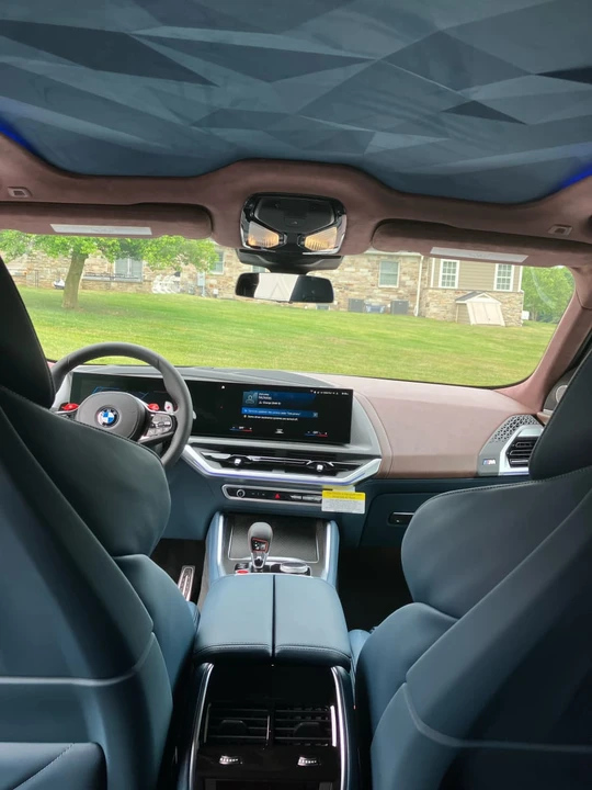 2023 BMW XM - Image 19 of 31