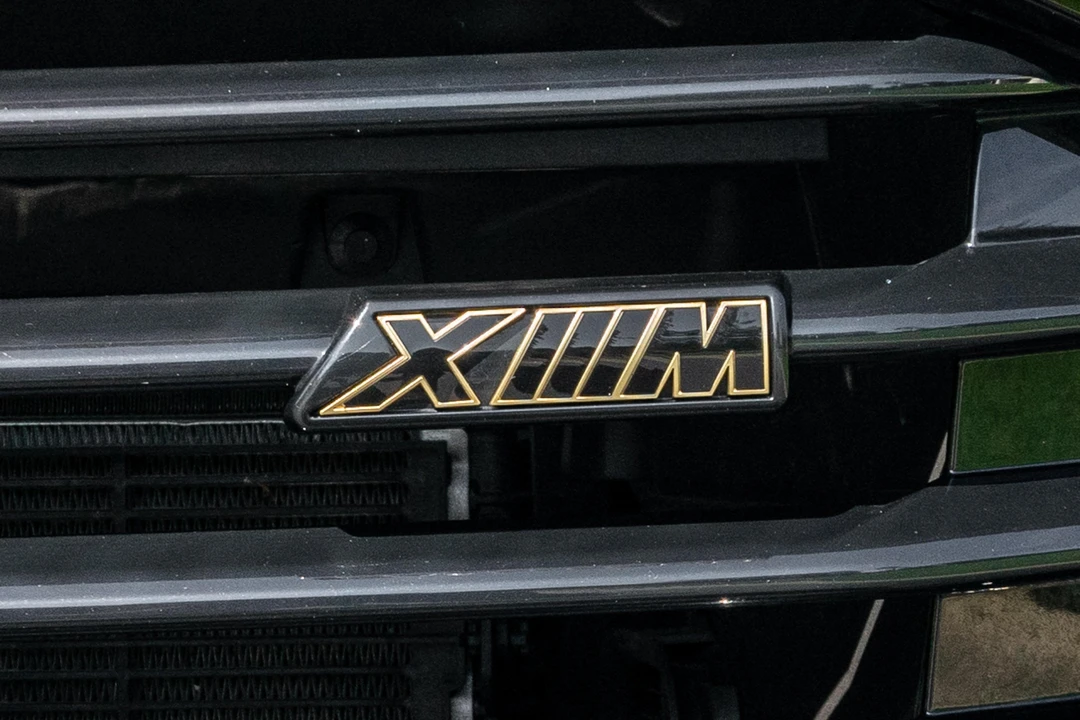 2023 BMW XM - Image 15 of 31