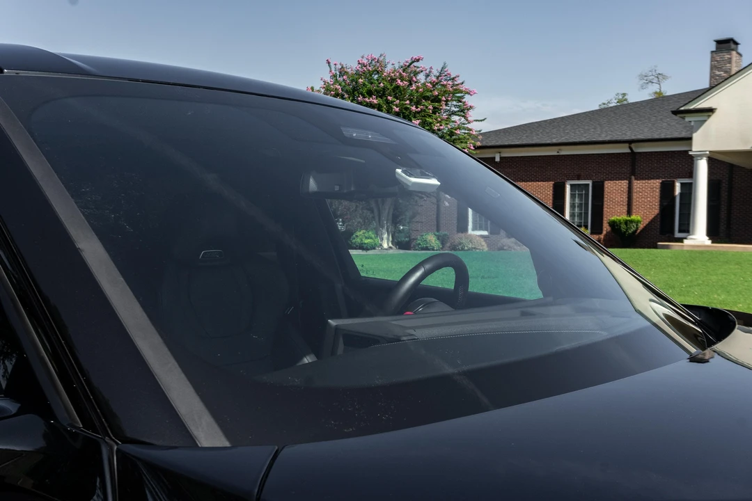 2023 BMW XM - Image 10 of 31