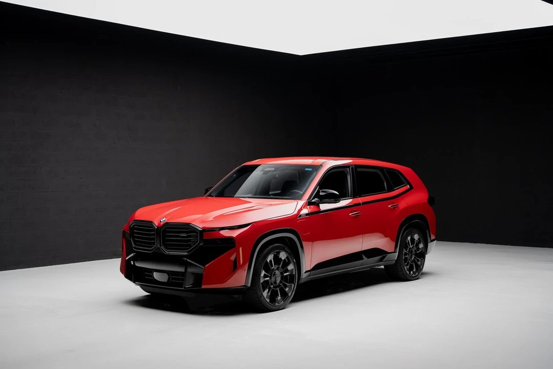2023 BMW XM - Image 4 of 21