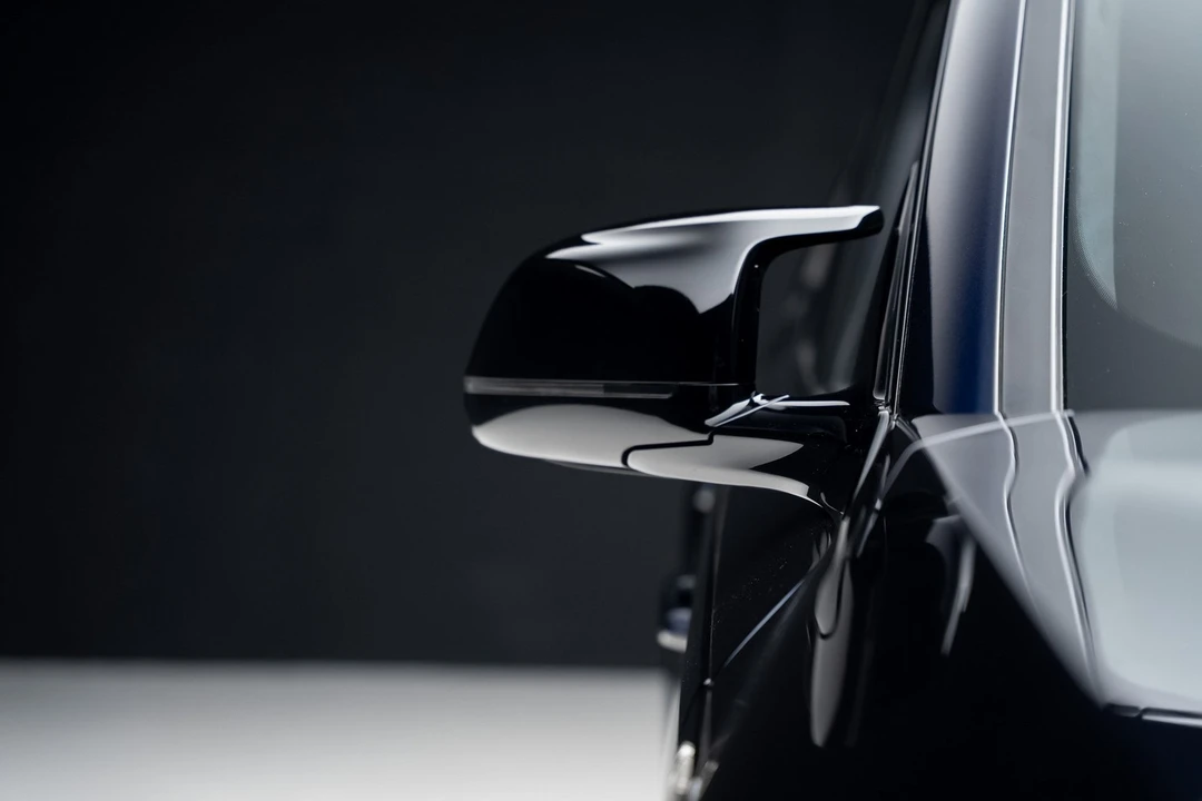 2023 BMW XM - Image 14 of 21
