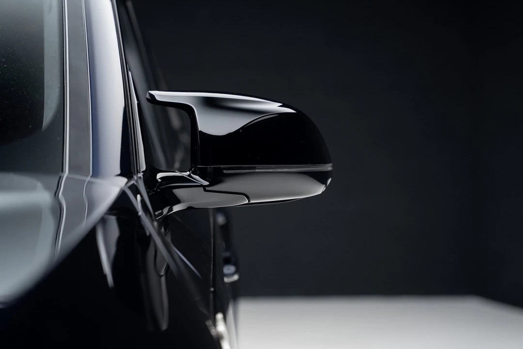 2023 BMW XM - Image 15 of 21