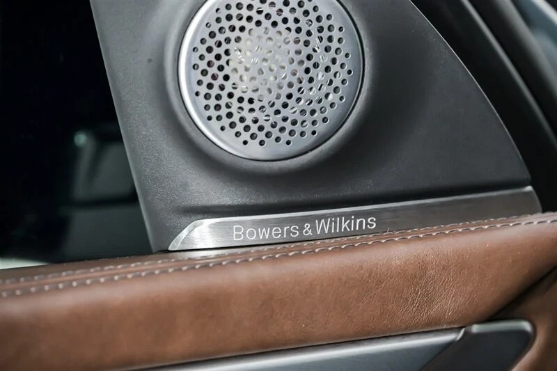 2023 BMW XM - Image 20 of 21