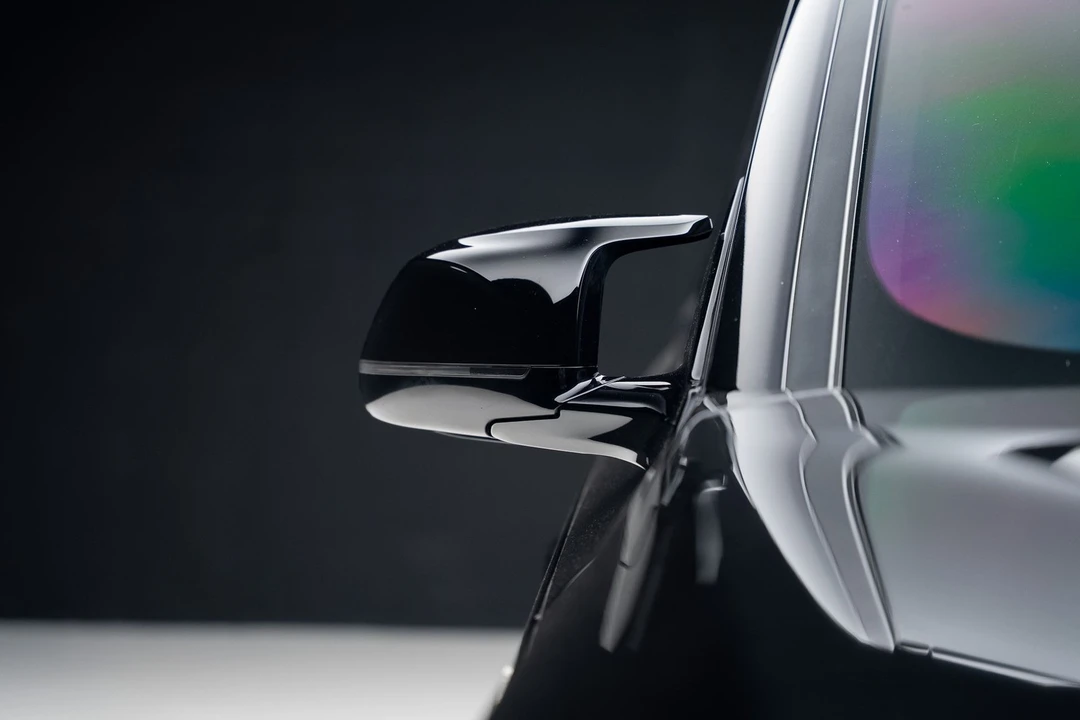 2023 BMW XM - Image 15 of 21