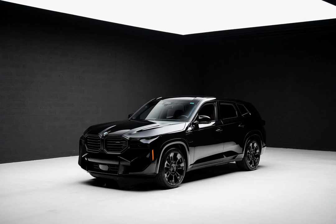 2023 BMW XM - Image 4 of 21