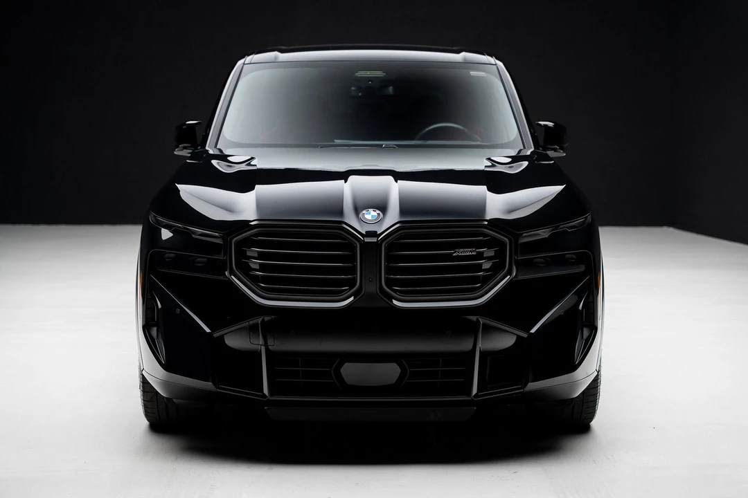 2023 BMW XM - Image 6 of 21