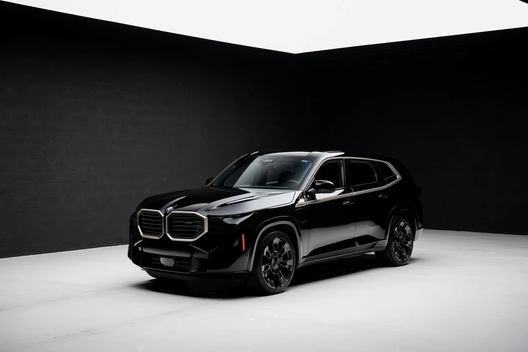 2023 BMW XM - Image 4 of 21