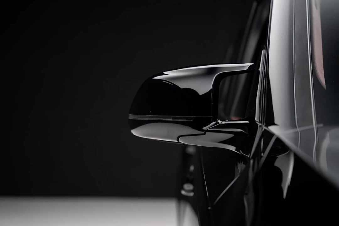 2023 BMW XM - Image 14 of 21