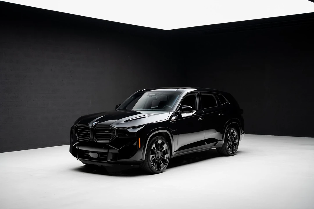 2023 BMW XM - Image 4 of 21