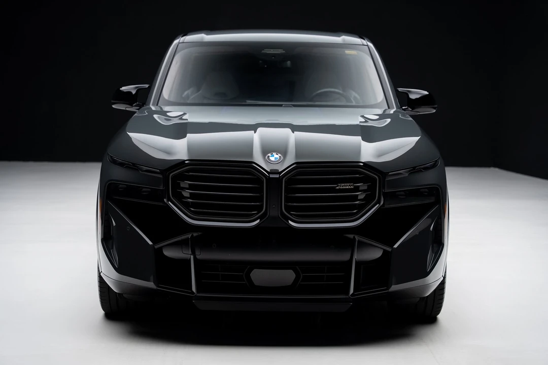 2023 BMW XM - Image 6 of 21