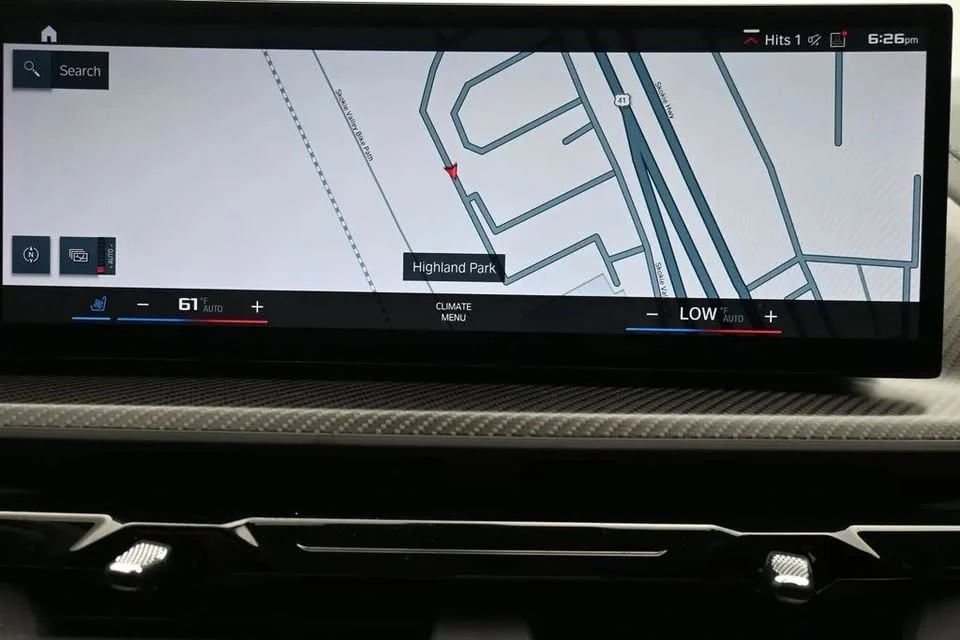2023 BMW XM - Image 15 of 20