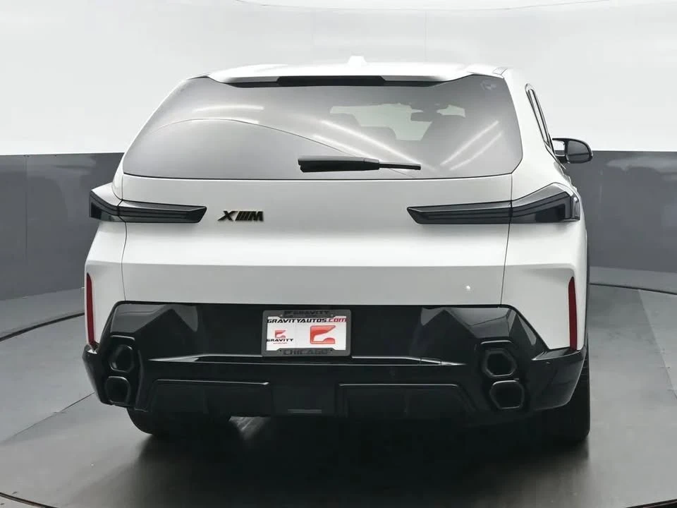 2023 BMW XM - Image 4 of 20