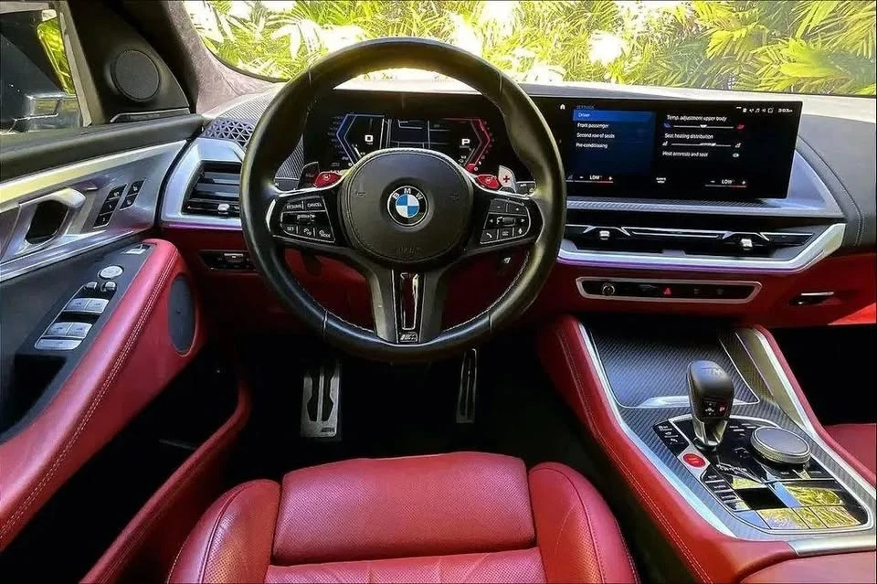 2023 BMW XM - Image 14 of 19