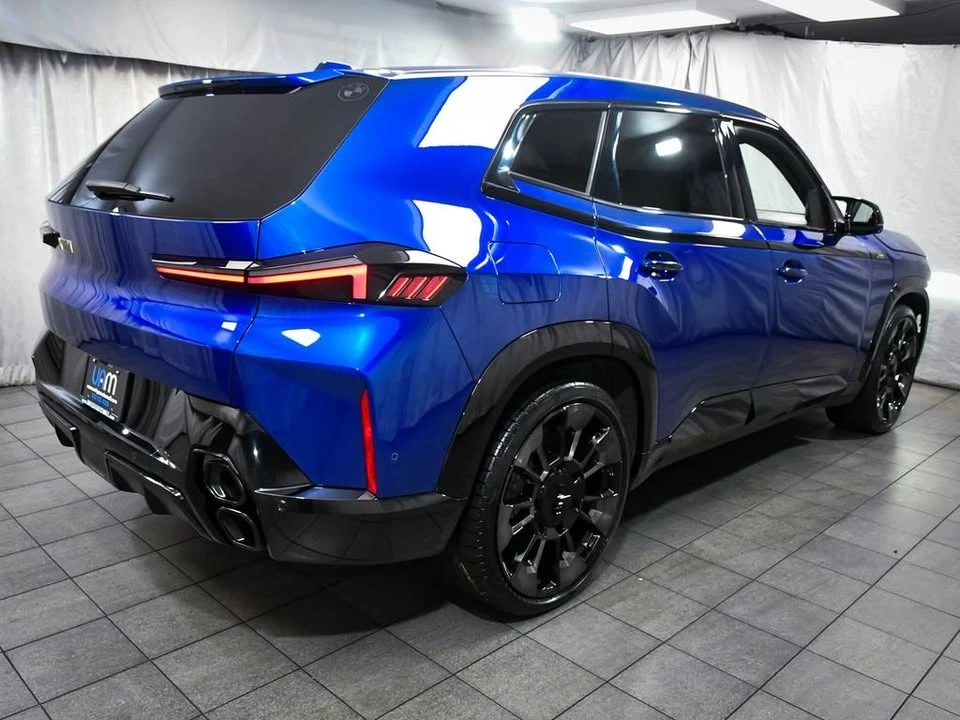 2023 BMW XM - Image 6 of 20