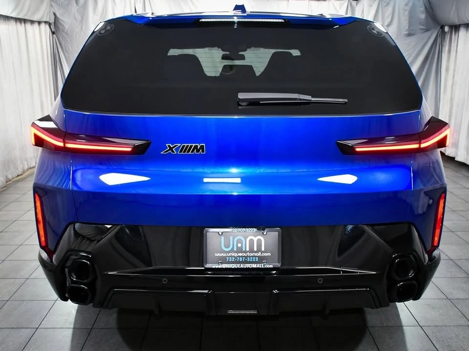 2023 BMW XM - Image 5 of 20