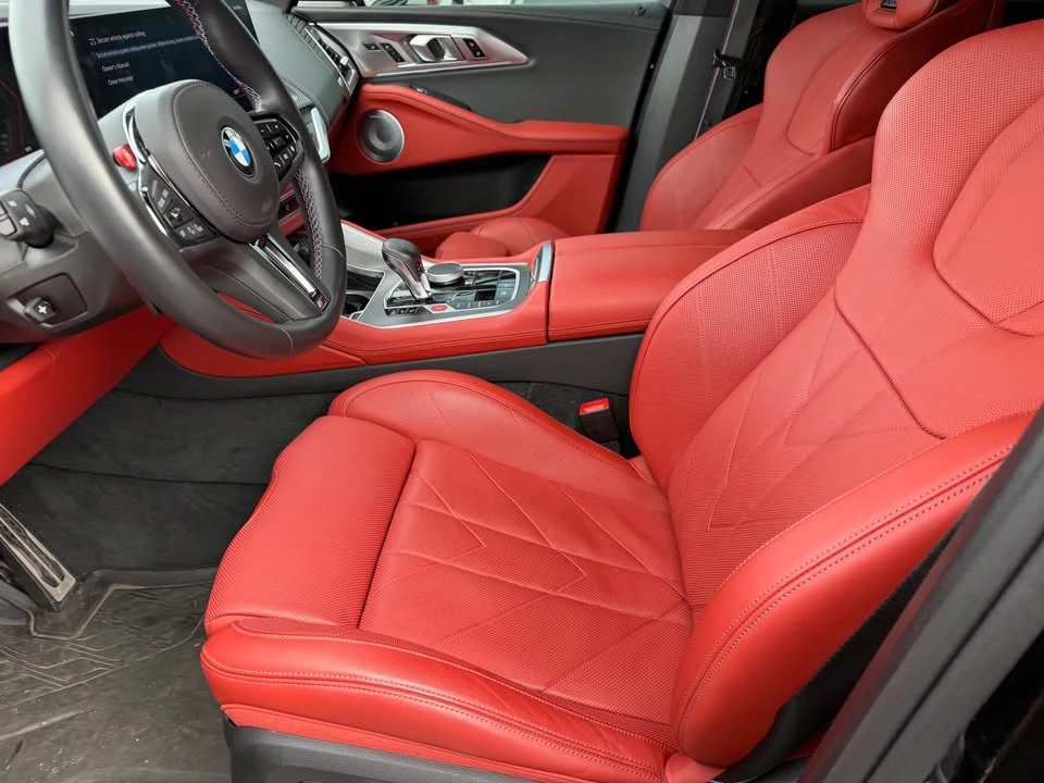 2023 BMW XM - Image 16 of 20
