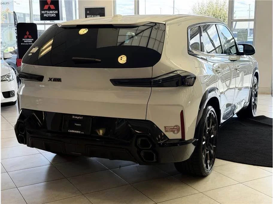 2023 BMW XM - Image 3 of 19
