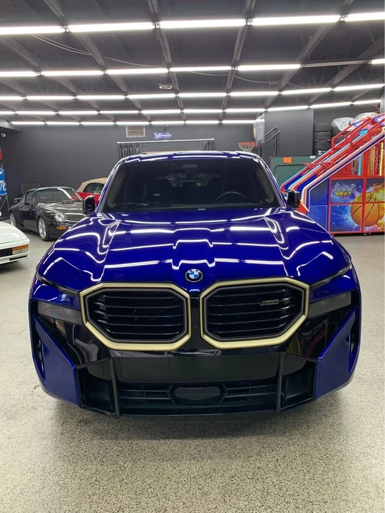 2023 BMW XM - Image 3 of 19