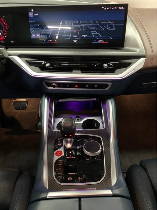 2023 BMW XM - Image 11 of 19
