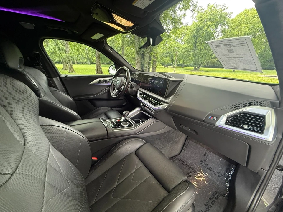 2023 BMW XM - Image 21 of 21