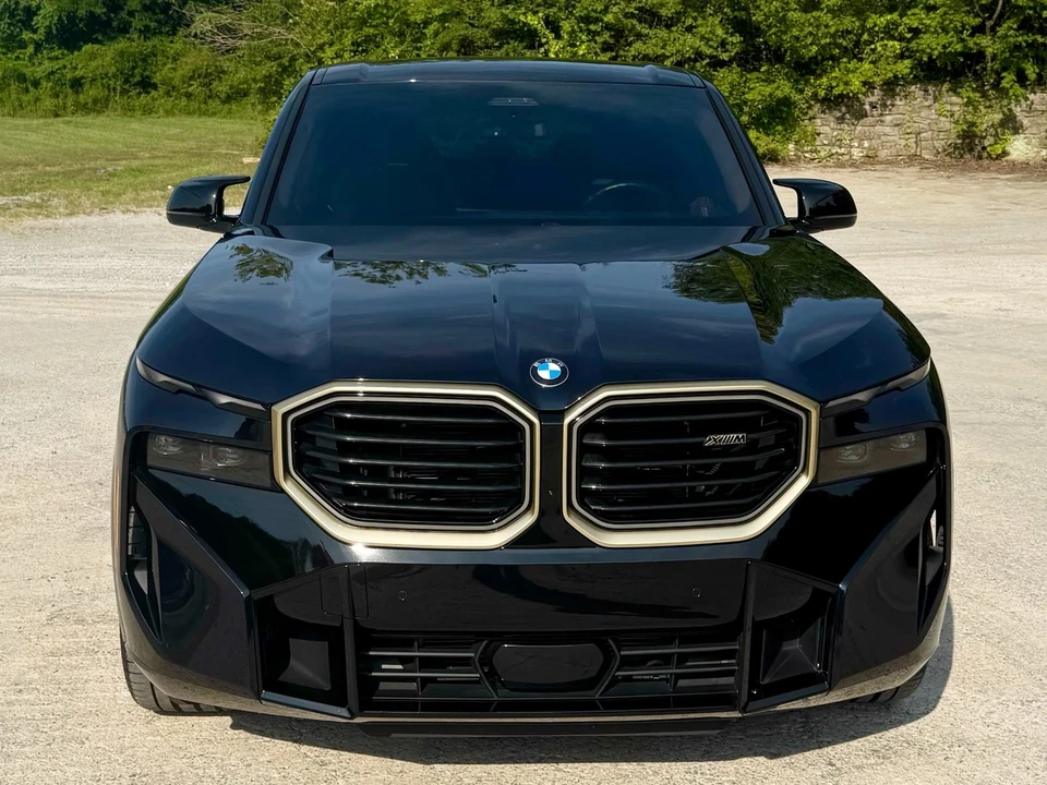 2023 BMW XM - Image 5 of 12