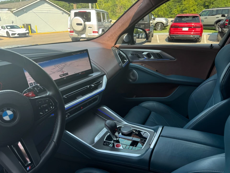 2023 BMW XM - Image 20 of 21