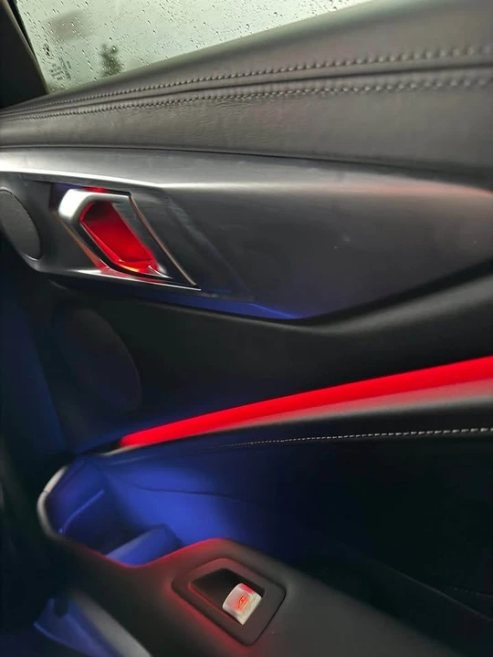 2023 BMW XM - Image 7 of 17