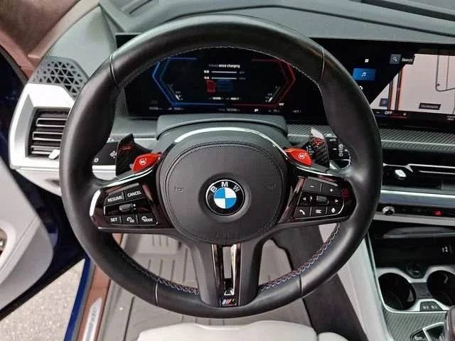 2023 BMW XM - Image 14 of 20