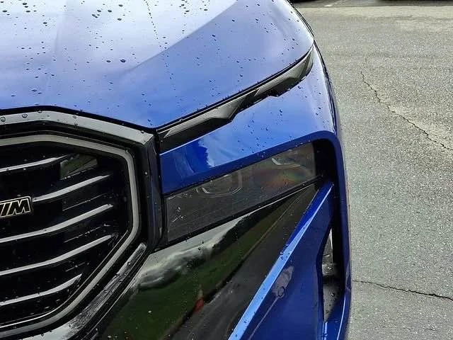 2023 BMW XM - Image 12 of 20