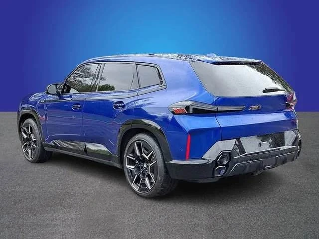 2023 BMW XM - Image 2 of 20