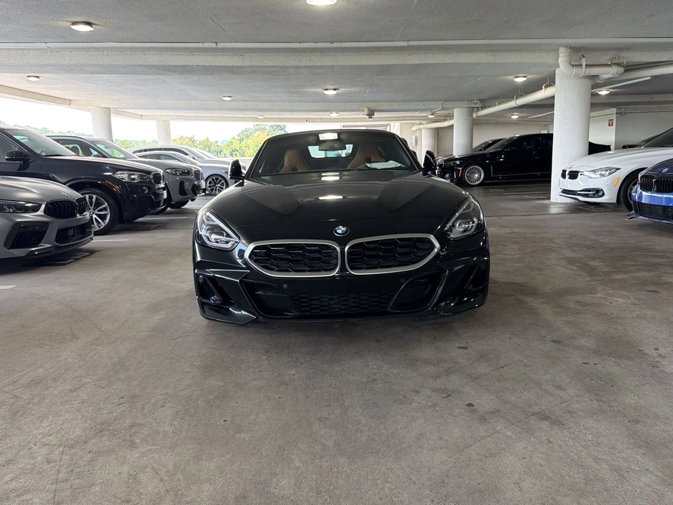 2023 BMW Z4 - Image 4 of 12