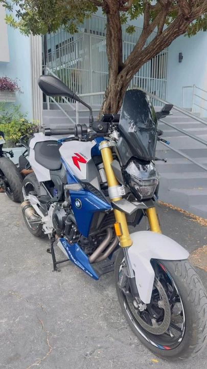 2023 BMW Motorcycles - Image 2 of 5