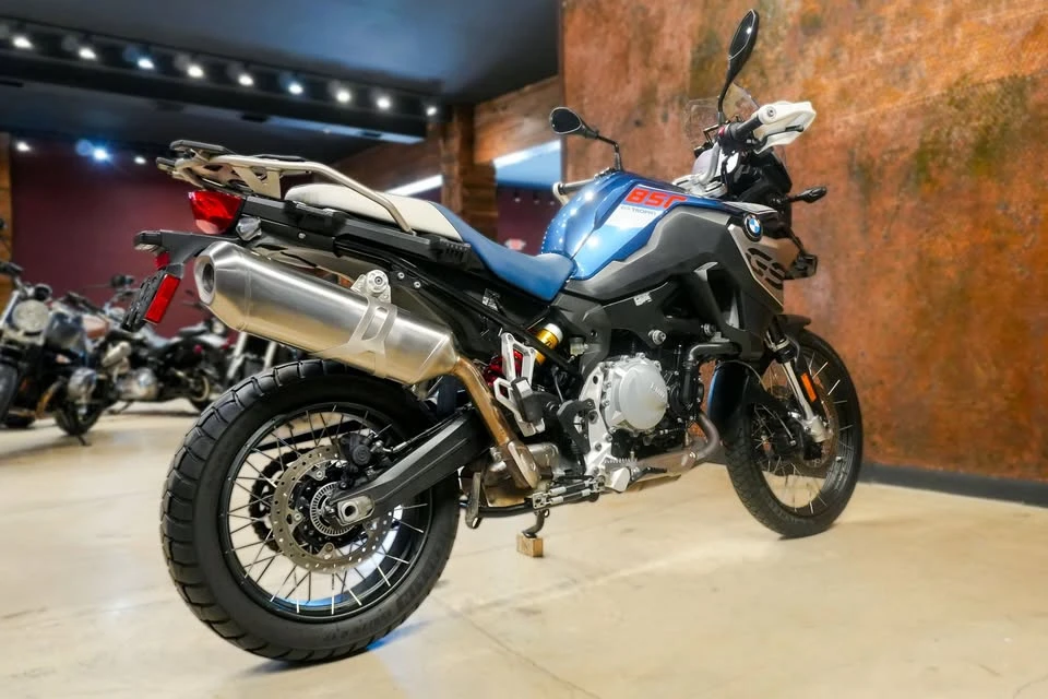 2023 BMW Motorcycles - Image 4 of 10