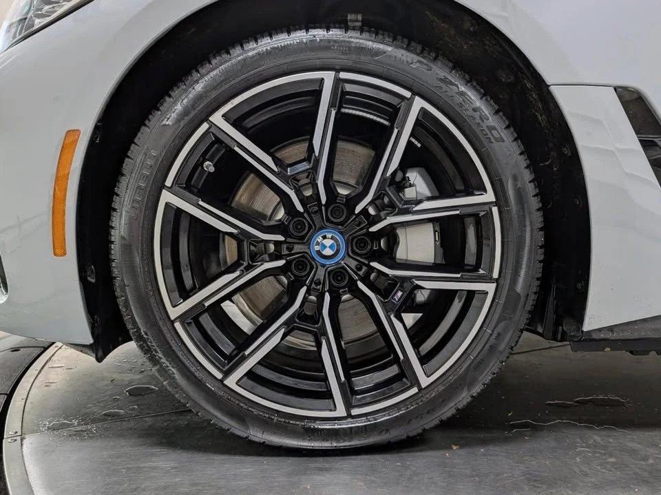 2023 BMW G26 i4 - Image 11 of 18