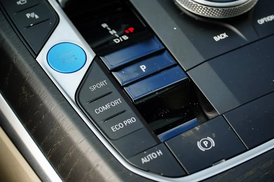 2023 BMW G26 i4 - Image 15 of 20