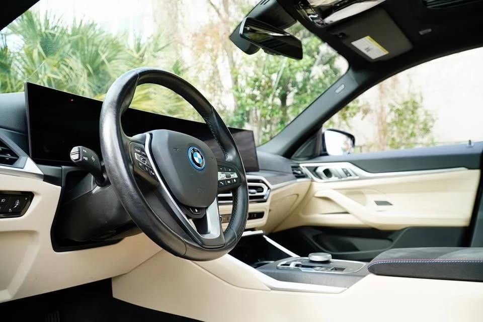 2023 BMW G26 i4 - Image 11 of 20