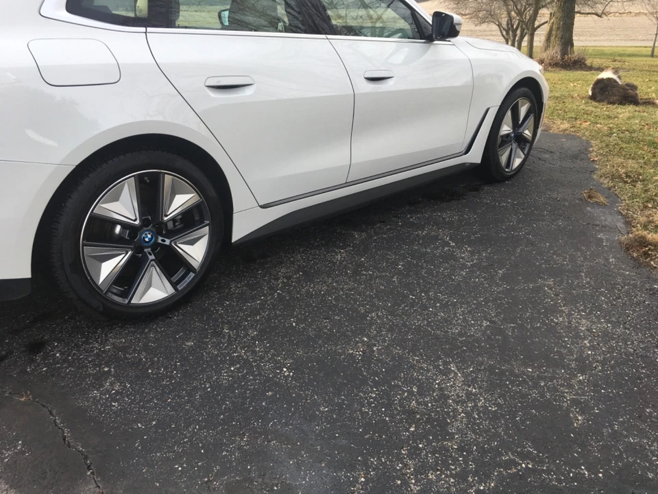 2023 BMW G26 i4 - Image 6 of 20
