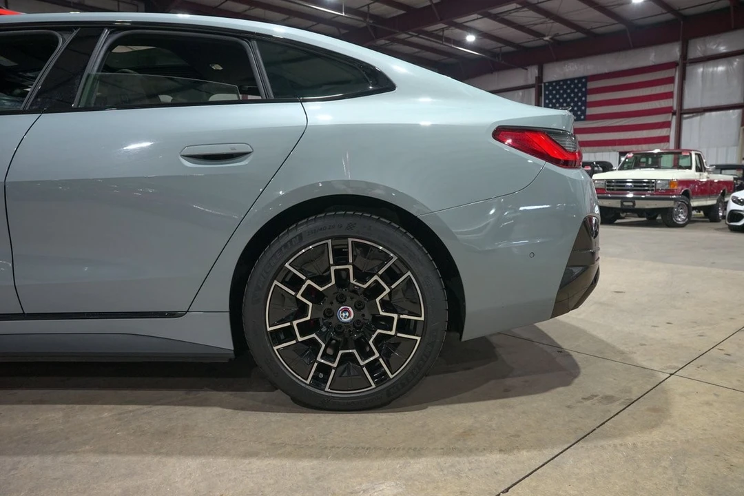 2023 BMW G26 i4 - Image 5 of 12