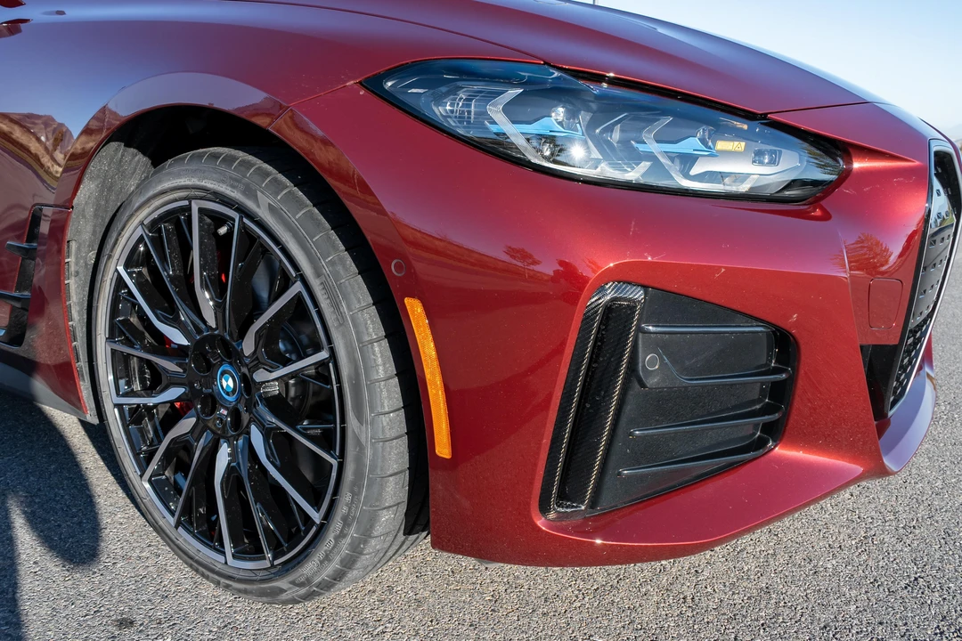 2023 BMW G26 i4 M50 - Image 10 of 31