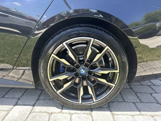 2023 BMW G26 i4 M50 - Image 11 of 20