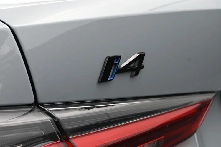 2023 BMW G26 i4 M50 - Image 15 of 20