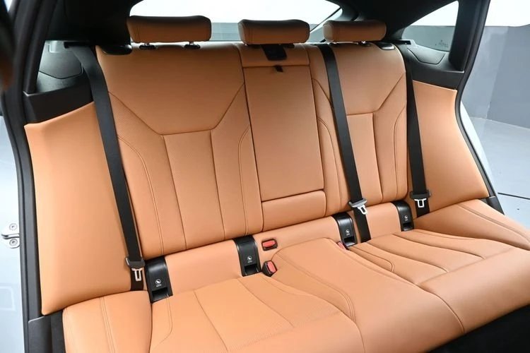 2023 BMW G26 i4 M50 - Image 11 of 20