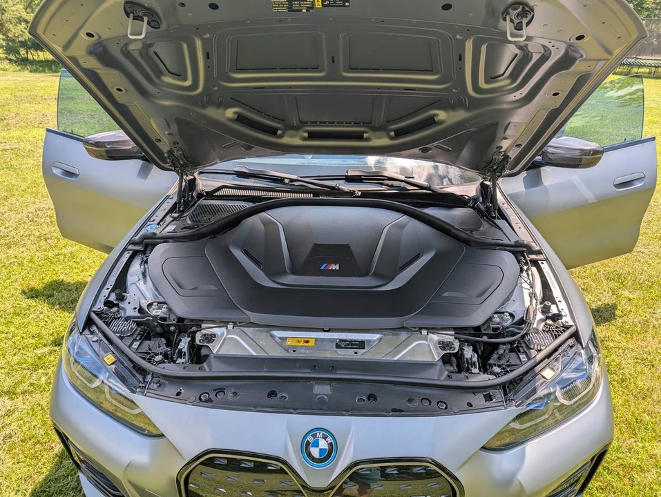2023 BMW G26 i4 M50 - Image 9 of 24